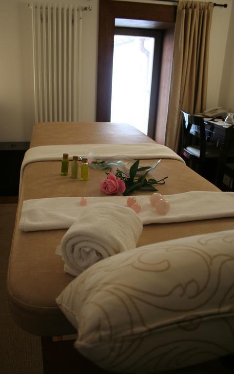 Sopron Monastery Hotel Ngoại thất bức ảnh