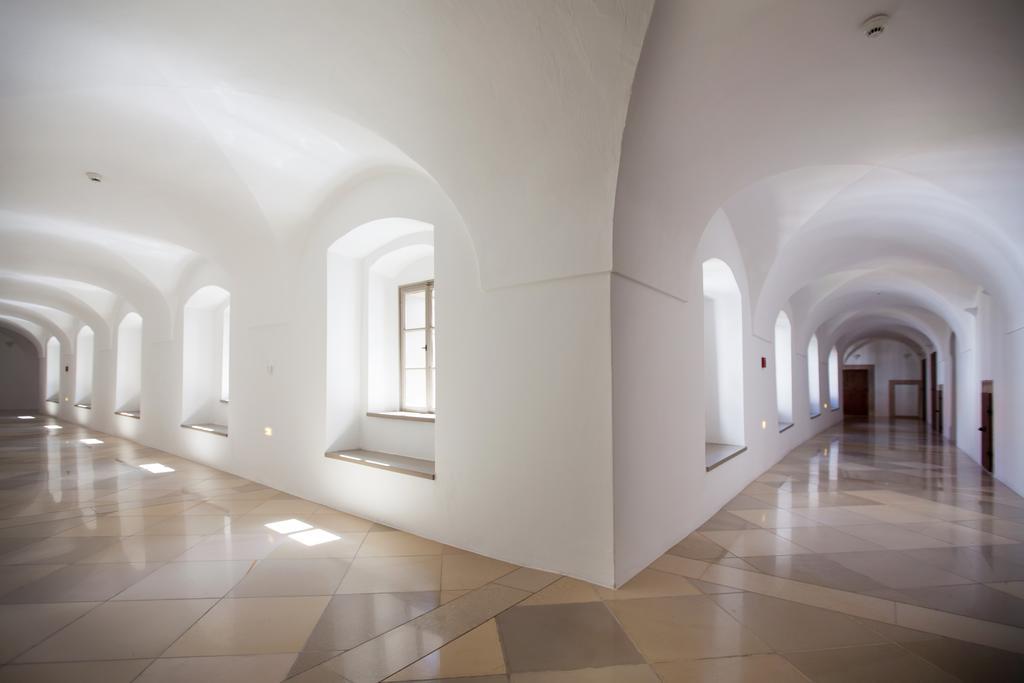 Sopron Monastery Hotel Ngoại thất bức ảnh