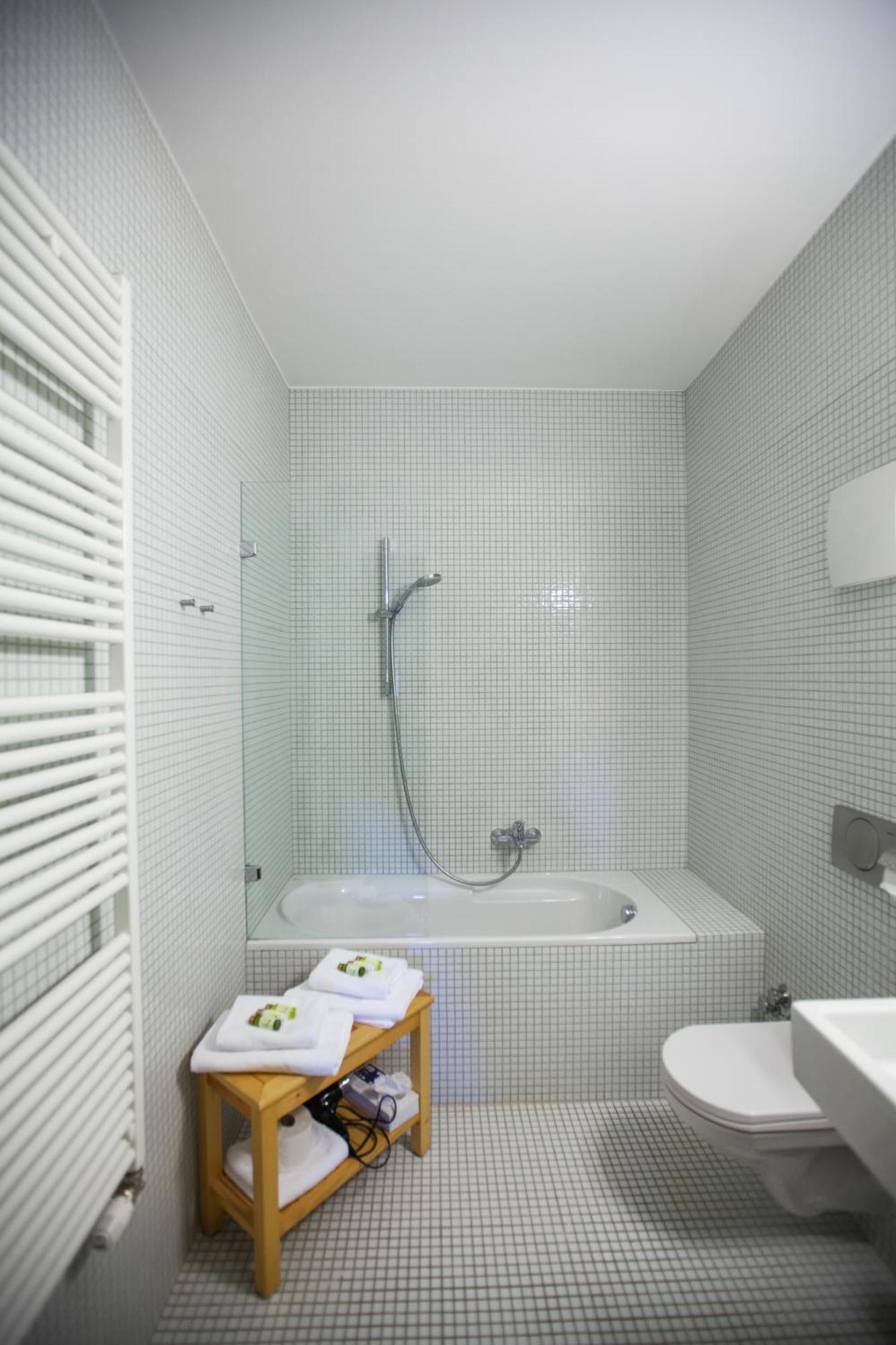 Sopron Monastery Hotel Ngoại thất bức ảnh