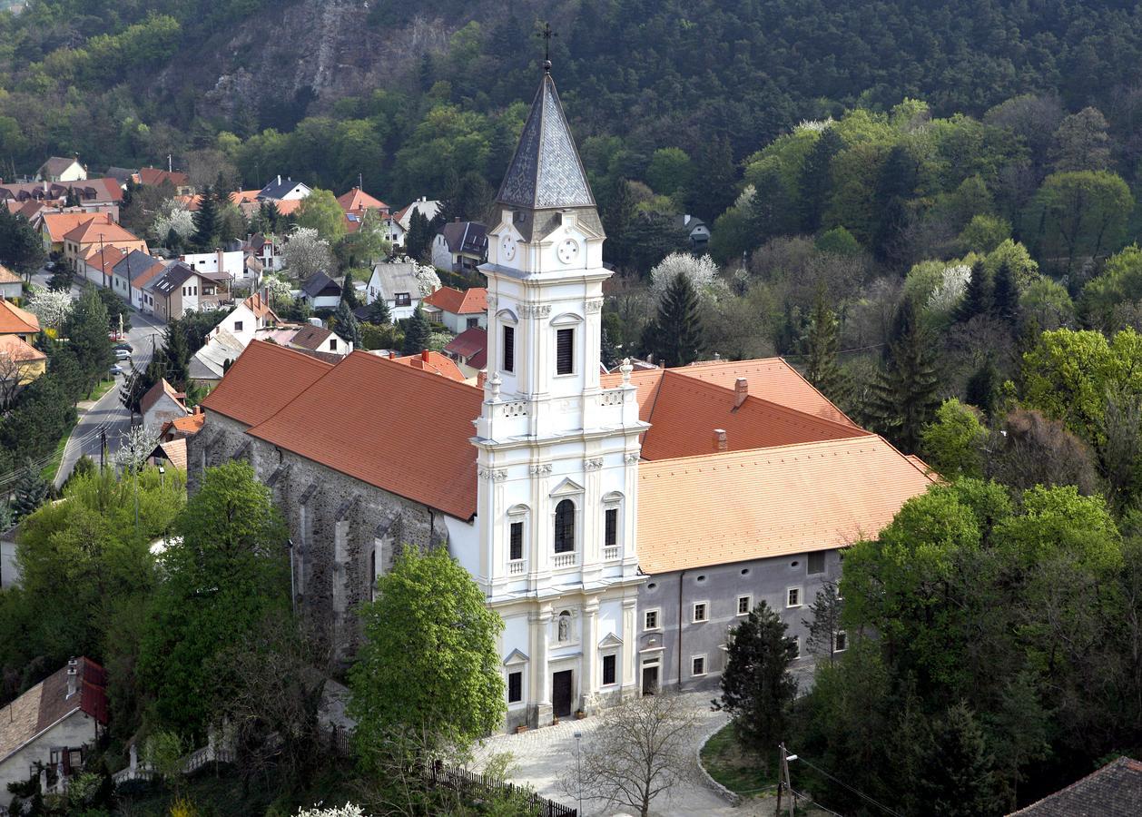 Sopron Monastery Hotel Ngoại thất bức ảnh